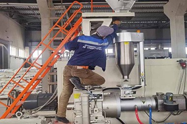 Хората на Jwell от предварителна продажба до следпродажбено обслужване Първо